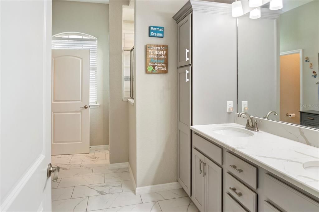 En Venta: $424,888 (3 camas, 2 baños, 1504 Pies cuadrados)