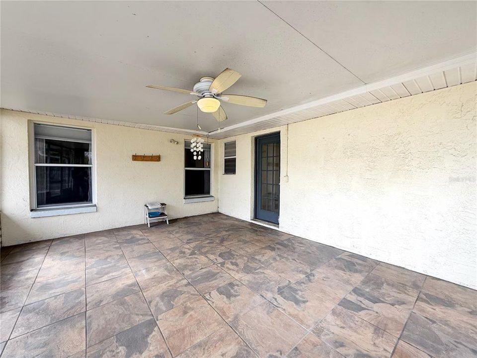 For Sale: $340,000 (4 beds, 2 baths, 1864 Square Feet)