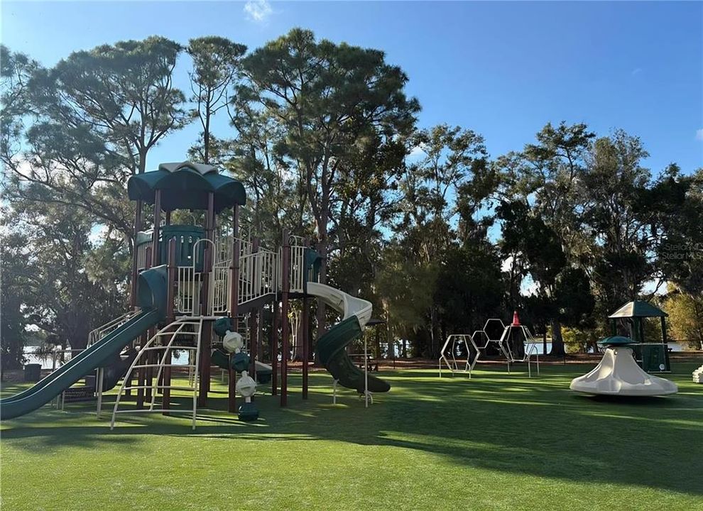 待售: $379,000 (3 贝兹, 2 浴室, 1603 平方英尺)