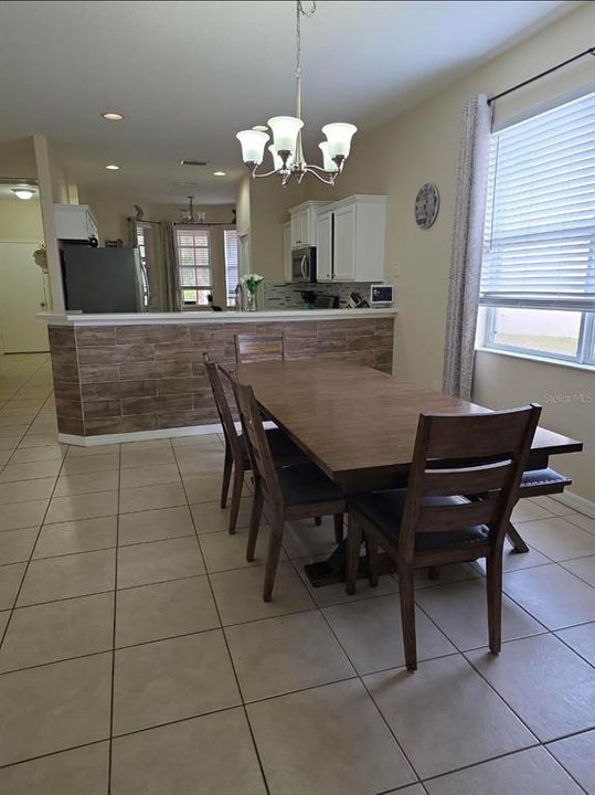 En Venta: $379,000 (3 camas, 2 baños, 1603 Pies cuadrados)