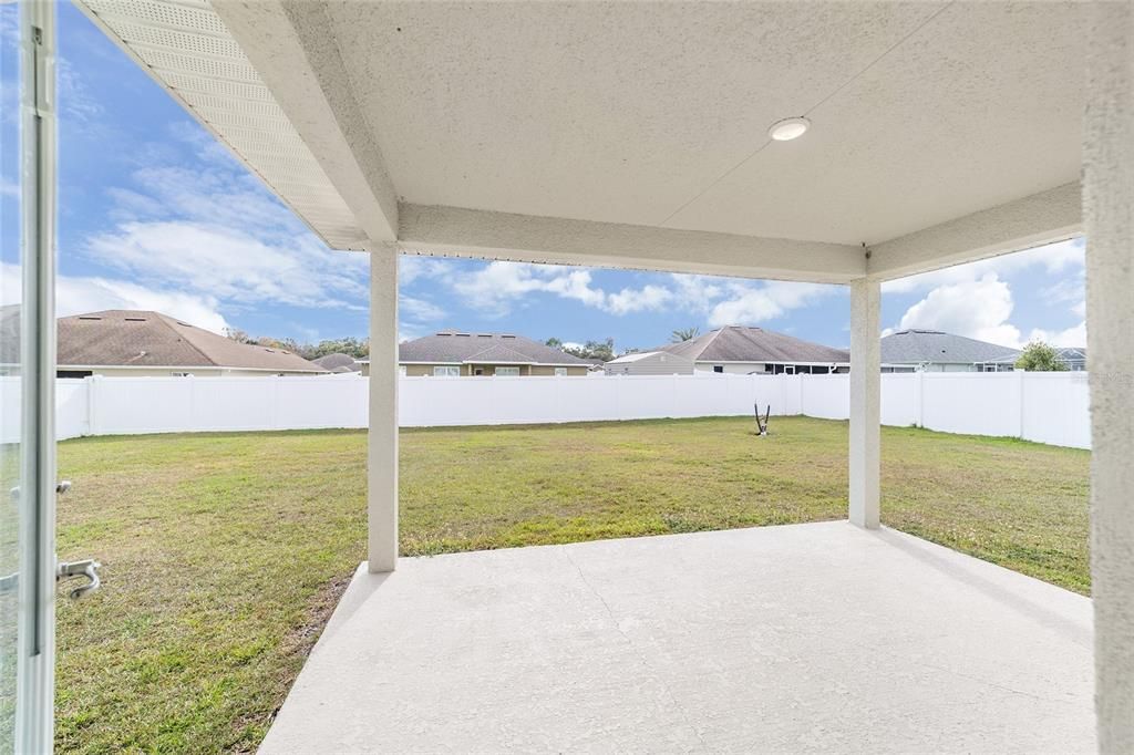 En Venta: $335,000 (3 camas, 2 baños, 2035 Pies cuadrados)