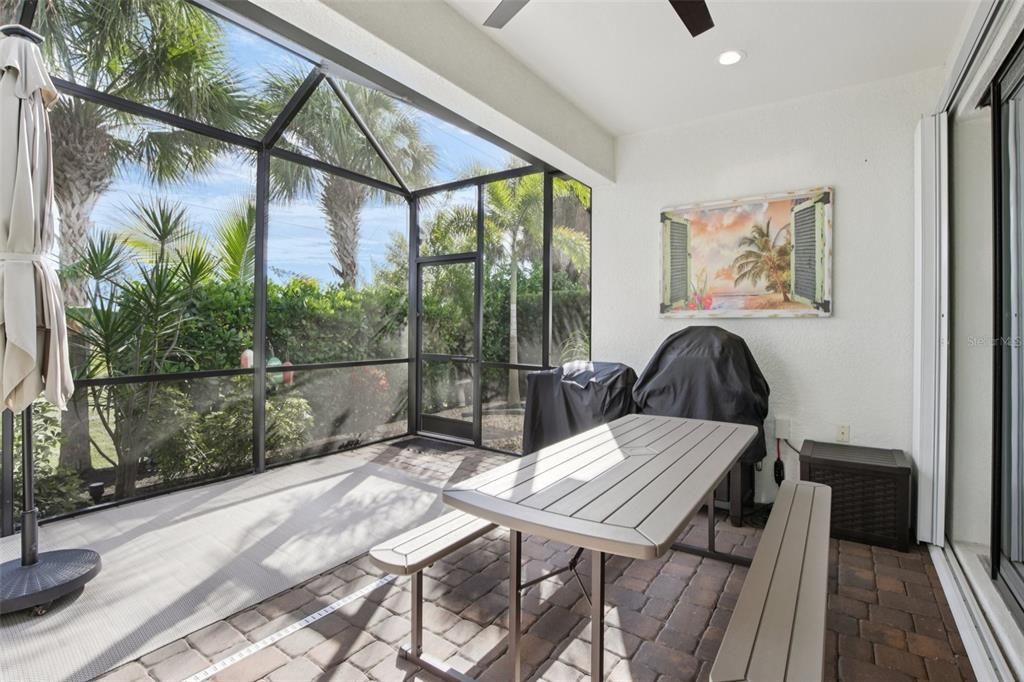 For Sale: $434,900 (3 beds, 2 baths, 1845 Square Feet)