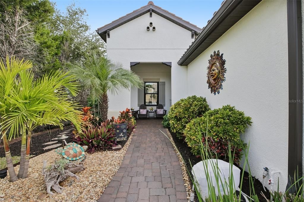 For Sale: $434,900 (3 beds, 2 baths, 1845 Square Feet)