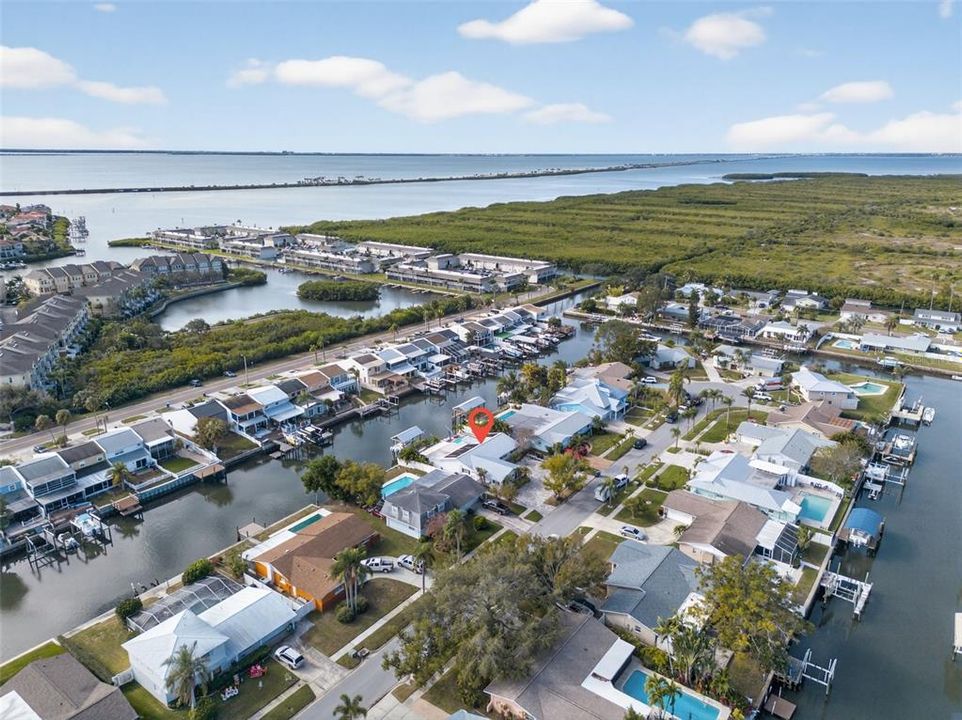 На продажу: $949,000 (4 спален, 3 ванн, 2426 Квадратных фут)