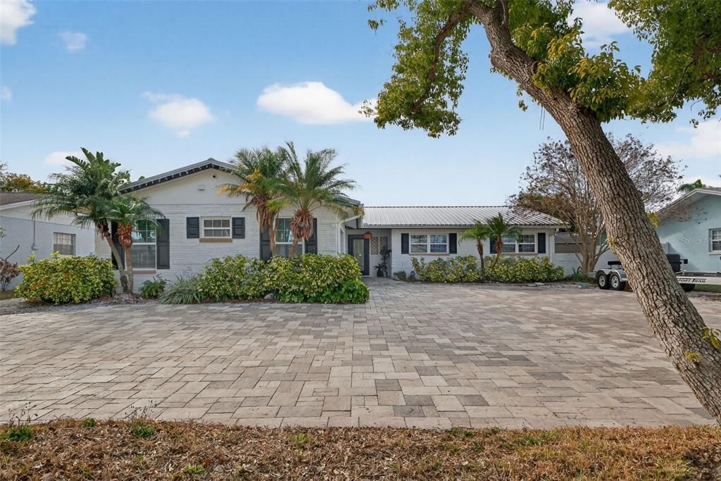 На продажу: $949,000 (4 спален, 3 ванн, 2426 Квадратных фут)