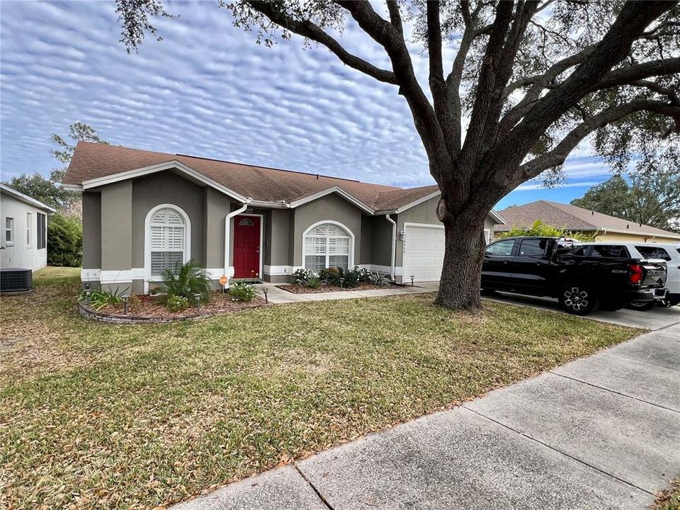 For Sale: $330,000 (3 beds, 2 baths, 1232 Square Feet)