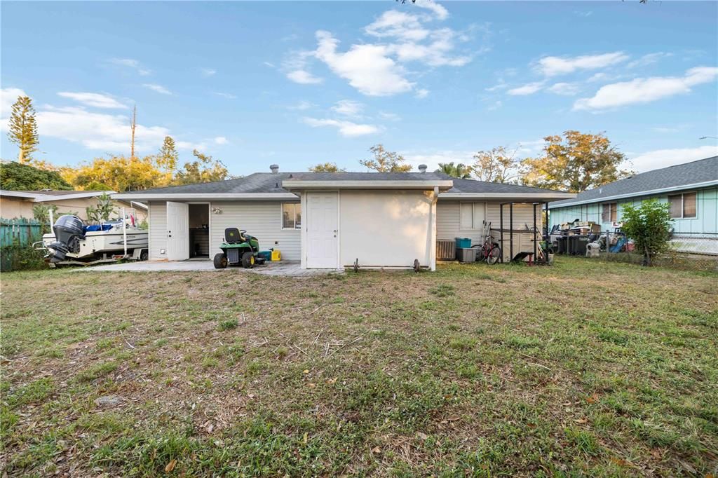 На продажу: $285,000 (3 спален, 2 ванн, 1363 Квадратных фут)