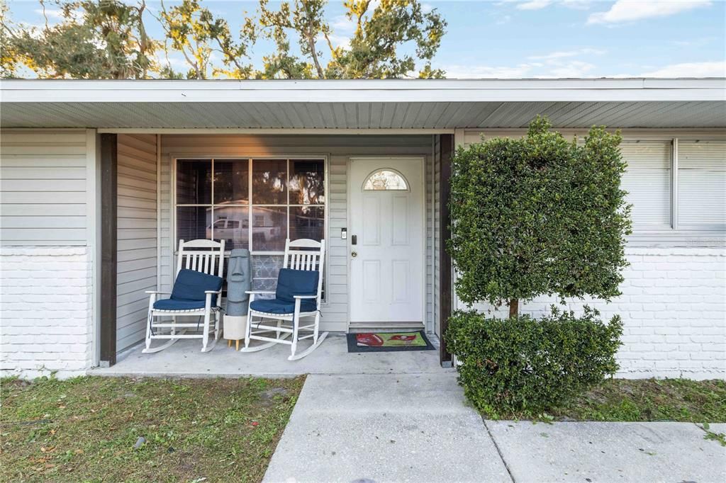 На продажу: $285,000 (3 спален, 2 ванн, 1363 Квадратных фут)