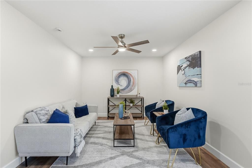 For Sale: $330,000 (3 beds, 2 baths, 1427 Square Feet)