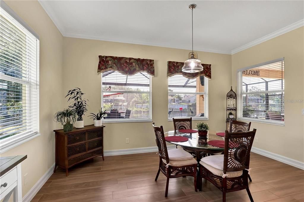 На продажу: $941,000 (4 спален, 2 ванн, 2480 Квадратных фут)