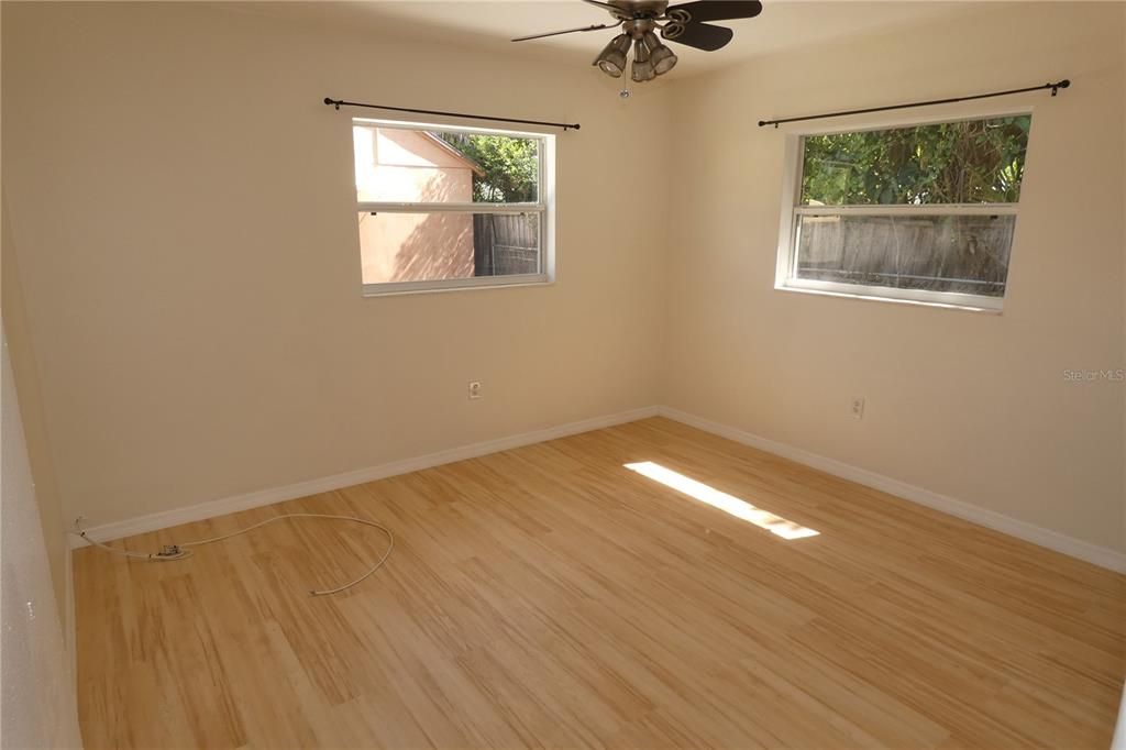 En Renta: $2,300 (2 camas, 2 baños, 1406 Pies cuadrados)