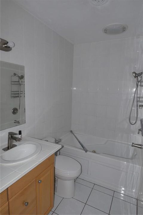 En Renta: $2,300 (2 camas, 2 baños, 1406 Pies cuadrados)