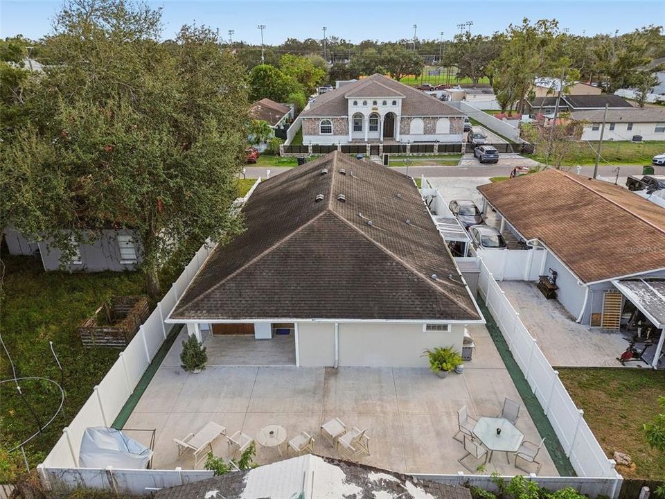 待售: $549,900 (3 贝兹, 3 浴室, 2044 平方英尺)