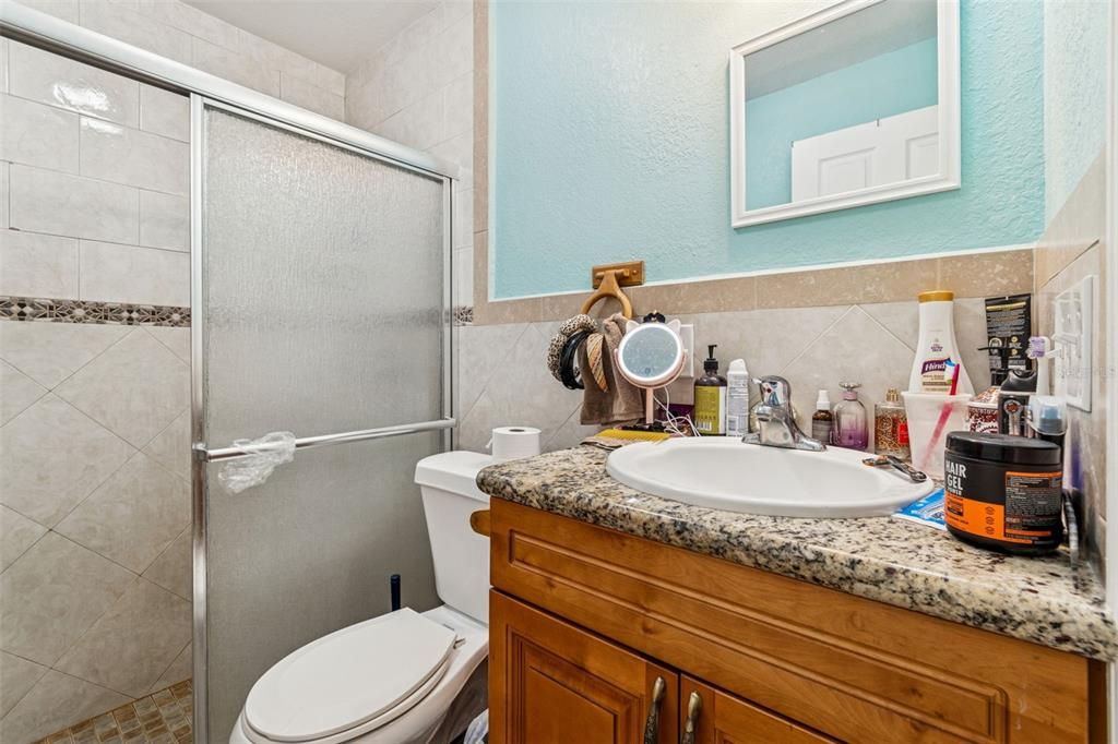 待售: $549,900 (3 贝兹, 3 浴室, 2044 平方英尺)