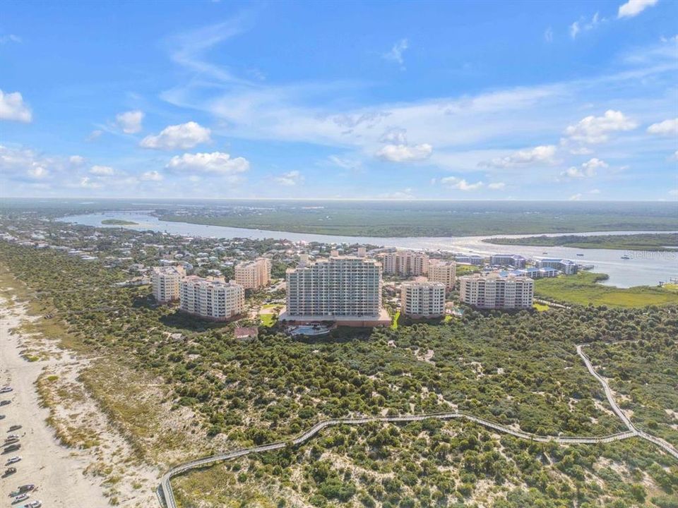 待售: $1,050,000 (2 贝兹, 2 浴室, 1489 平方英尺)