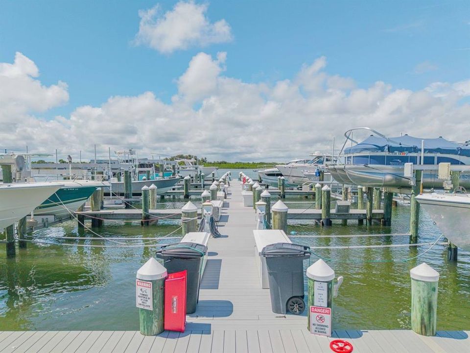 待售: $1,050,000 (2 贝兹, 2 浴室, 1489 平方英尺)