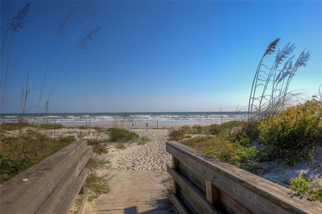 待售: $1,050,000 (2 贝兹, 2 浴室, 1489 平方英尺)