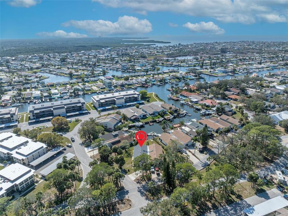 待售: $349,000 (2 贝兹, 2 浴室, 1431 平方英尺)