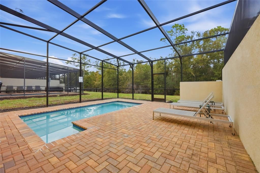 En Venta: $419,000 (5 camas, 4 baños, 2265 Pies cuadrados)