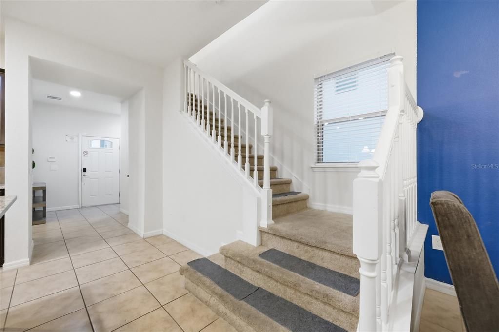 En Venta: $419,000 (5 camas, 4 baños, 2265 Pies cuadrados)