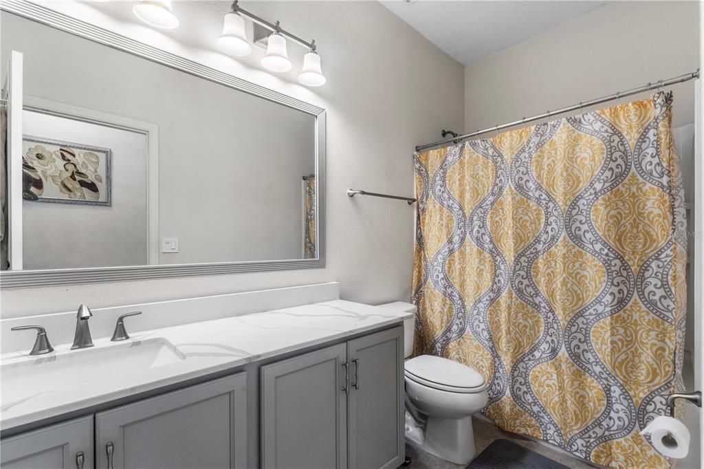 待售: $409,000 (4 贝兹, 2 浴室, 1663 平方英尺)