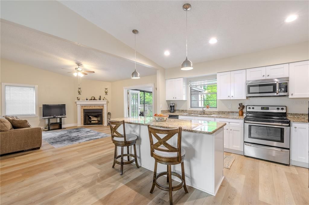 For Sale: $460,000 (3 beds, 2 baths, 1415 Square Feet)