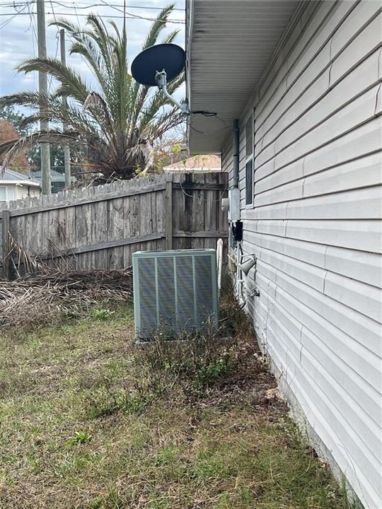 En Venta: $228,900 (3 camas, 2 baños, 1638 Pies cuadrados)