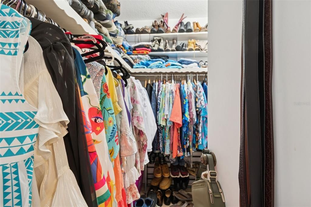 待售: $279,999 (2 贝兹, 2 浴室, 1175 平方英尺)