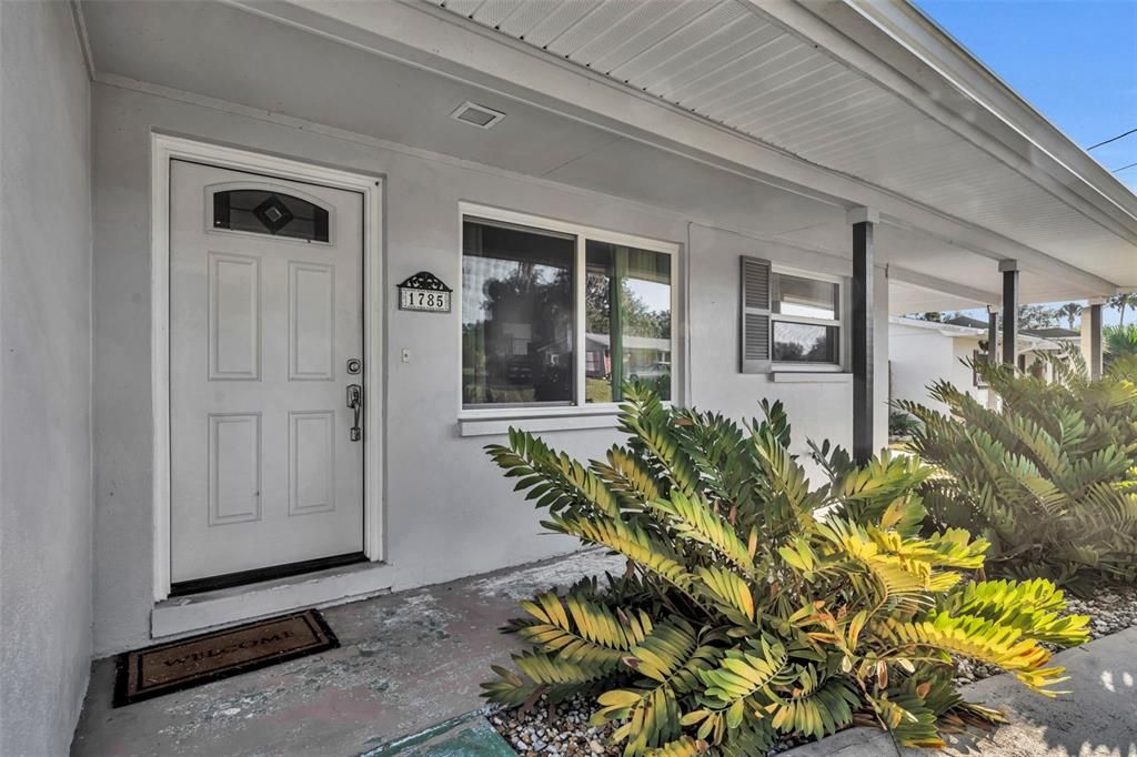 For Sale: $245,000 (2 beds, 2 baths, 1120 Square Feet)