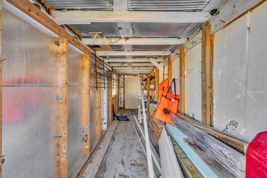 For Sale: $245,000 (2 beds, 2 baths, 1120 Square Feet)