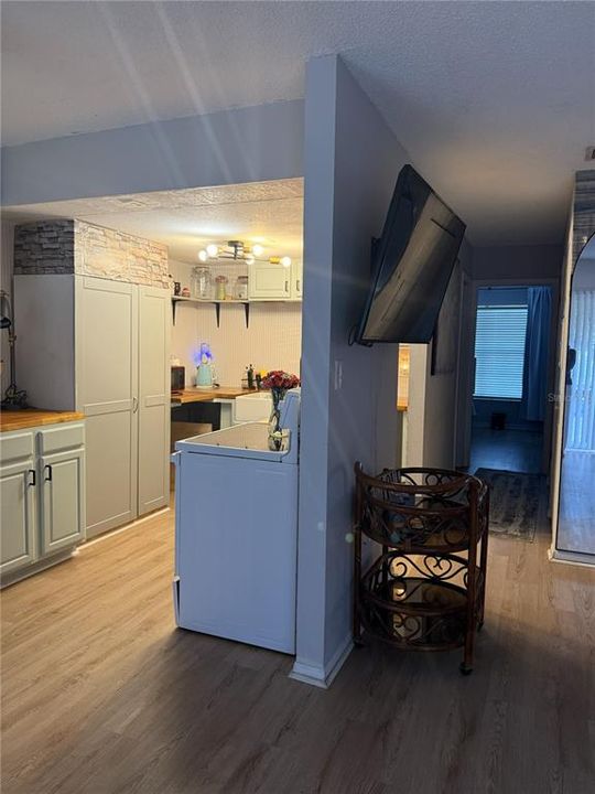 На продажу: $120,000 (1 спален, 1 ванн, 630 Квадратных фут)