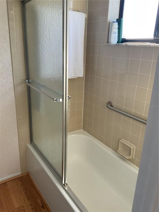 待售: $154,900 (2 贝兹, 2 浴室, 899 平方英尺)