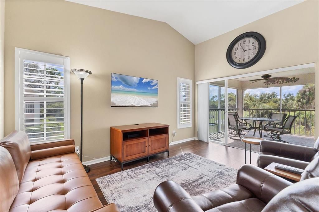 待售: $279,000 (3 贝兹, 2 浴室, 1365 平方英尺)