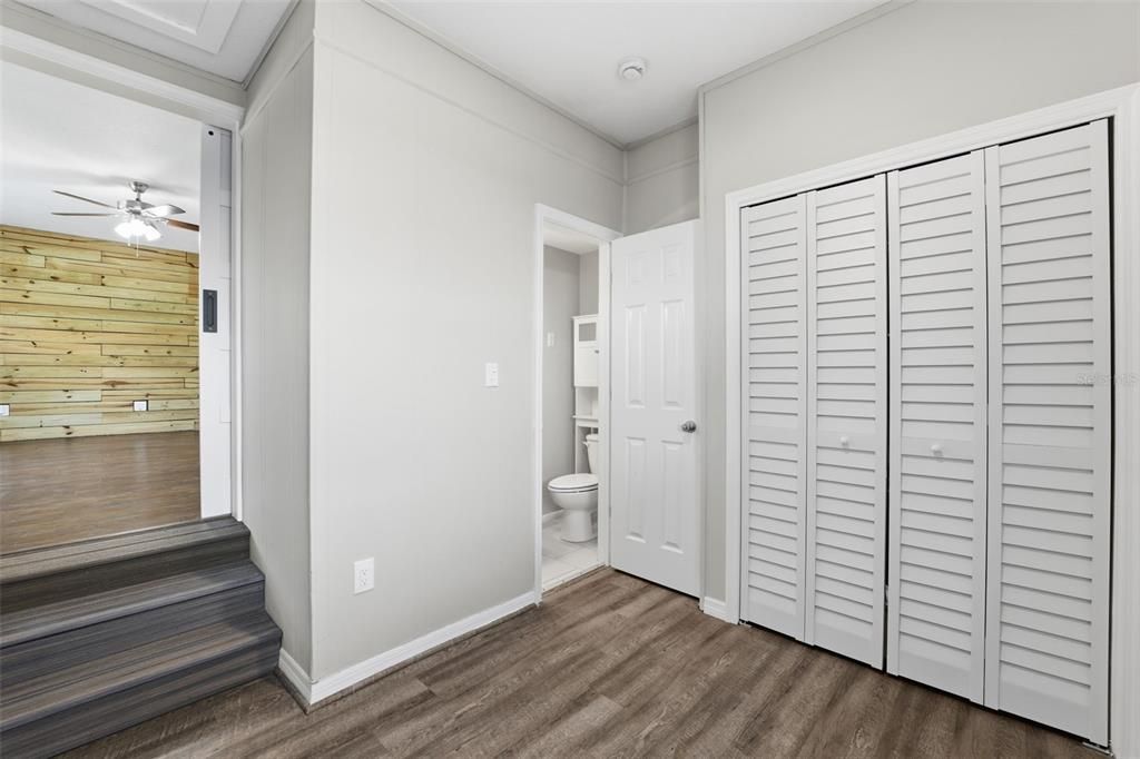 For Sale: $449,000 (3 beds, 2 baths, 1292 Square Feet)