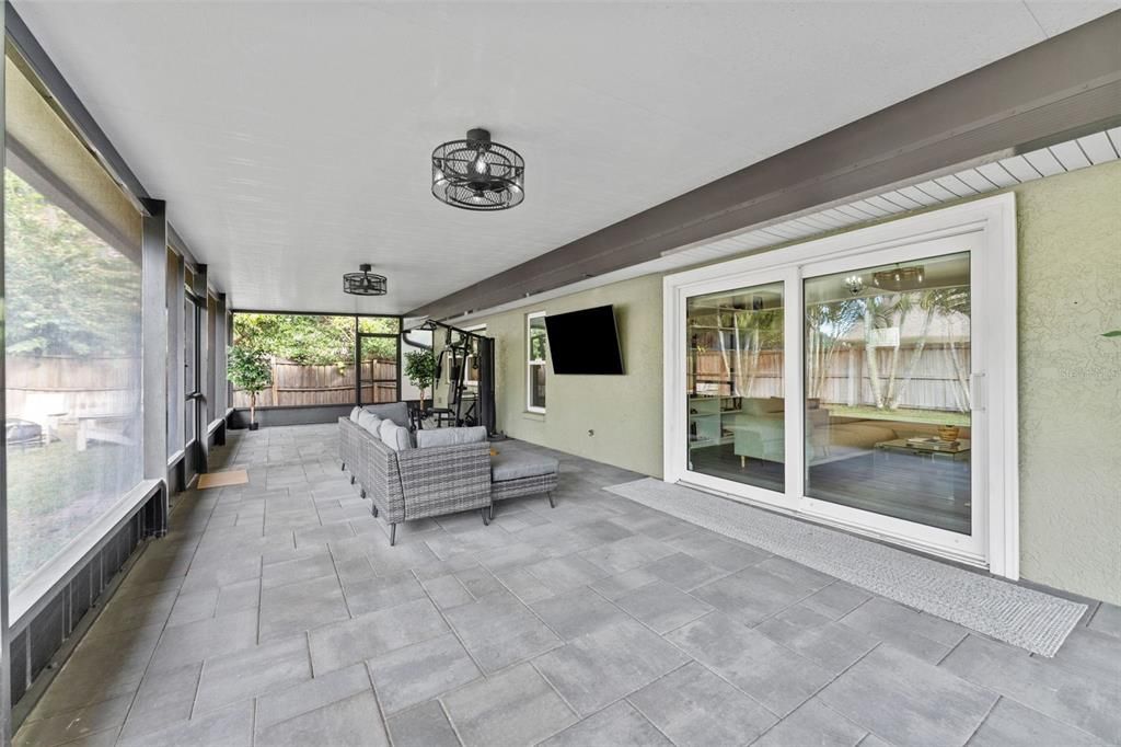 На продажу: $485,000 (3 спален, 2 ванн, 1465 Квадратных фут)