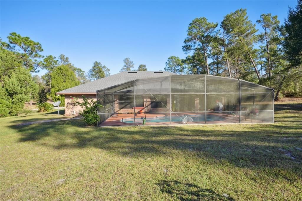 En Venta: $700,000 (3 camas, 2 baños, 1963 Pies cuadrados)