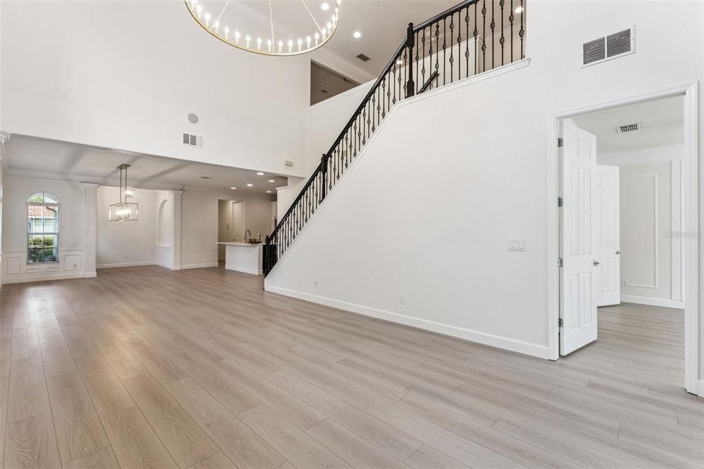 En Renta: $4,200 (4 camas, 3 baños, 2639 Pies cuadrados)