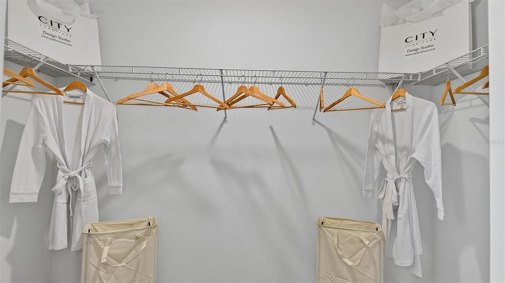 待售: $292,990 (4 贝兹, 2 浴室, 1609 平方英尺)