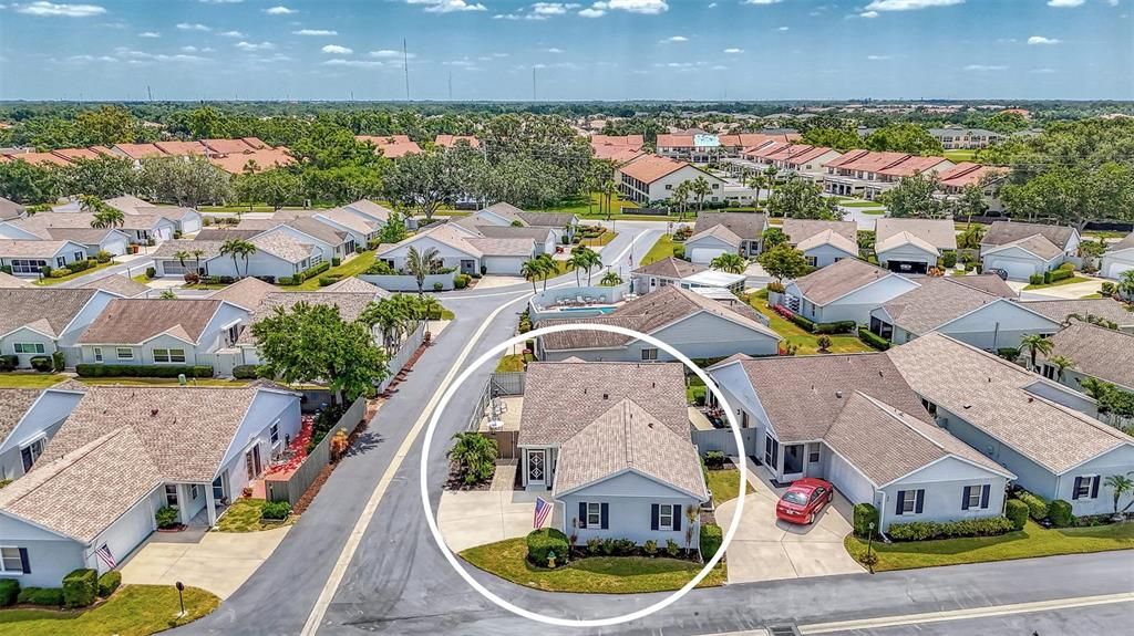 待售: $329,900 (2 贝兹, 2 浴室, 1241 平方英尺)