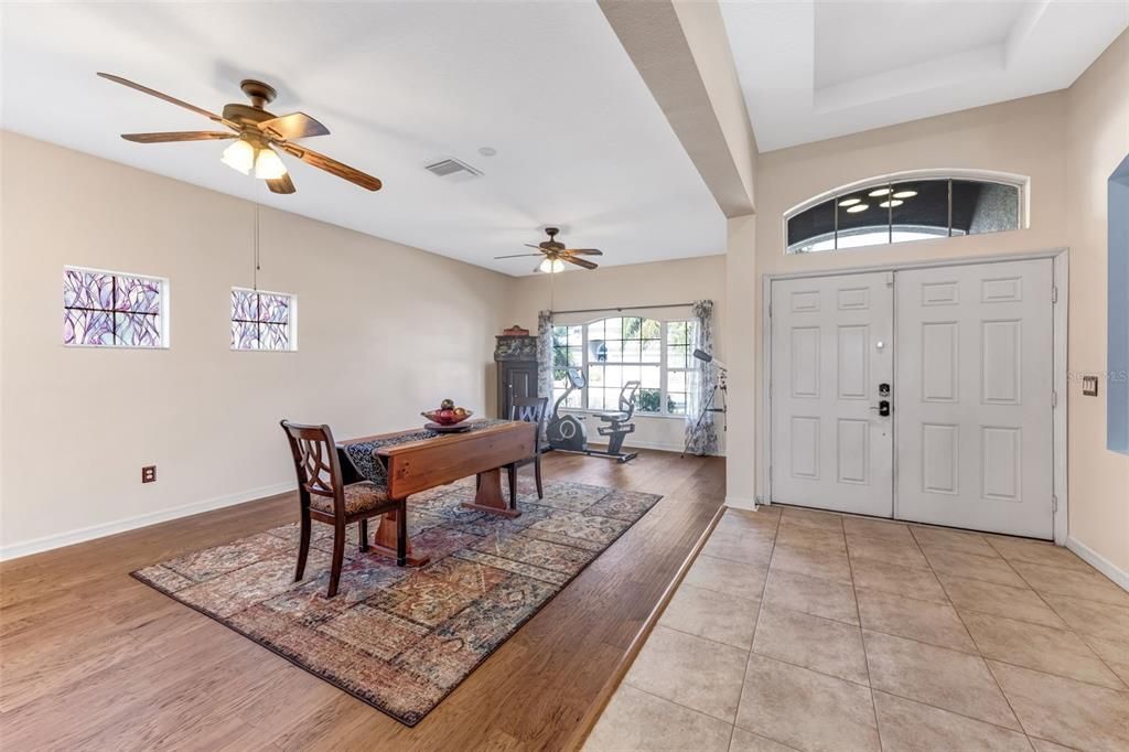 En Venta: $520,000 (4 camas, 3 baños, 2696 Pies cuadrados)