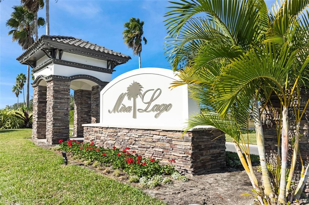 En Venta: $520,000 (4 camas, 3 baños, 2696 Pies cuadrados)