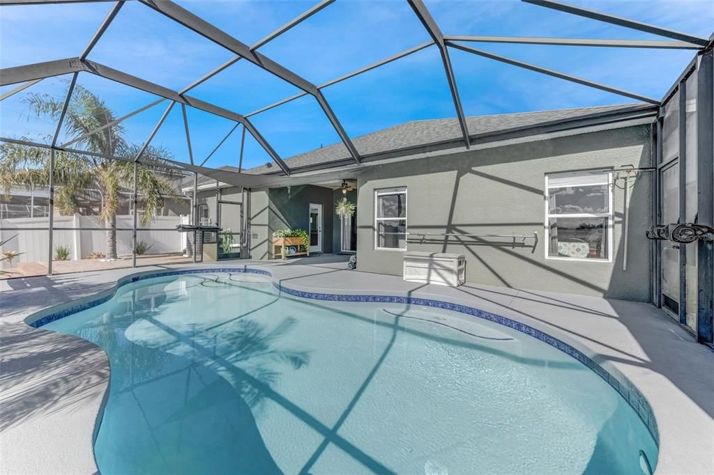 En Venta: $520,000 (4 camas, 3 baños, 2696 Pies cuadrados)