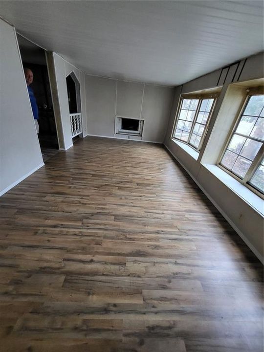 待售: $425,000 (2 贝兹, 2 浴室, 864 平方英尺)