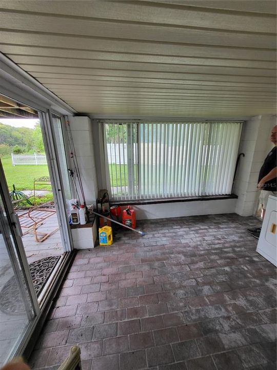 待售: $425,000 (2 贝兹, 2 浴室, 864 平方英尺)