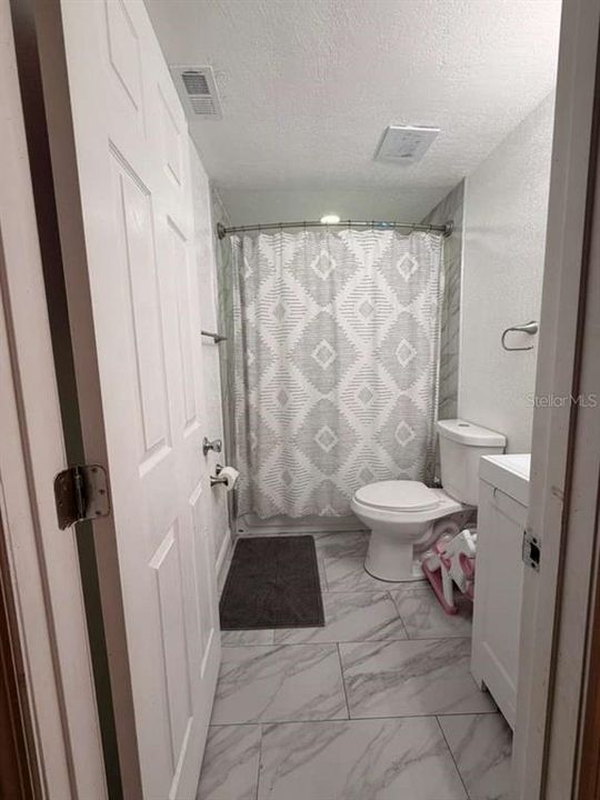 For Sale: $410,000 (4 beds, 2 baths, 1510 Square Feet)