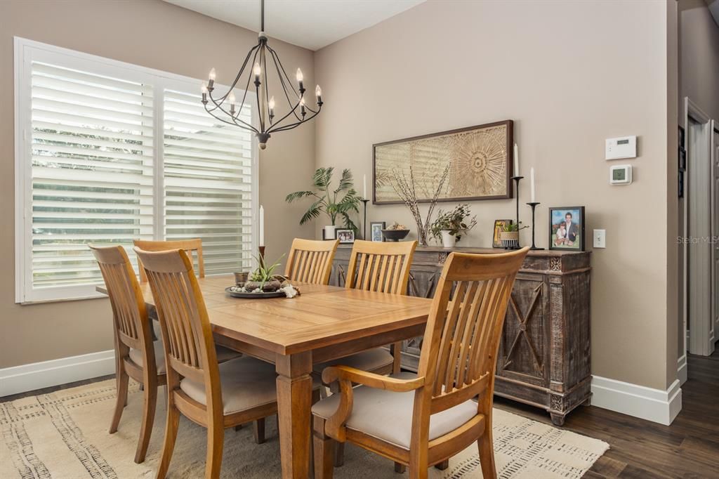 待售: $599,900 (4 贝兹, 3 浴室, 2139 平方英尺)