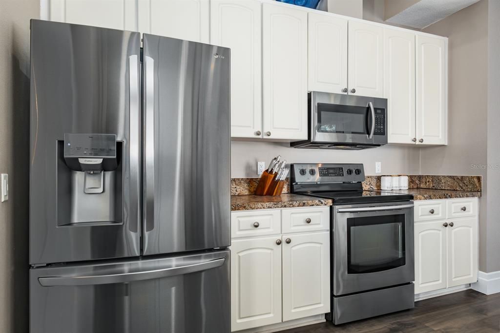 待售: $599,900 (4 贝兹, 3 浴室, 2139 平方英尺)