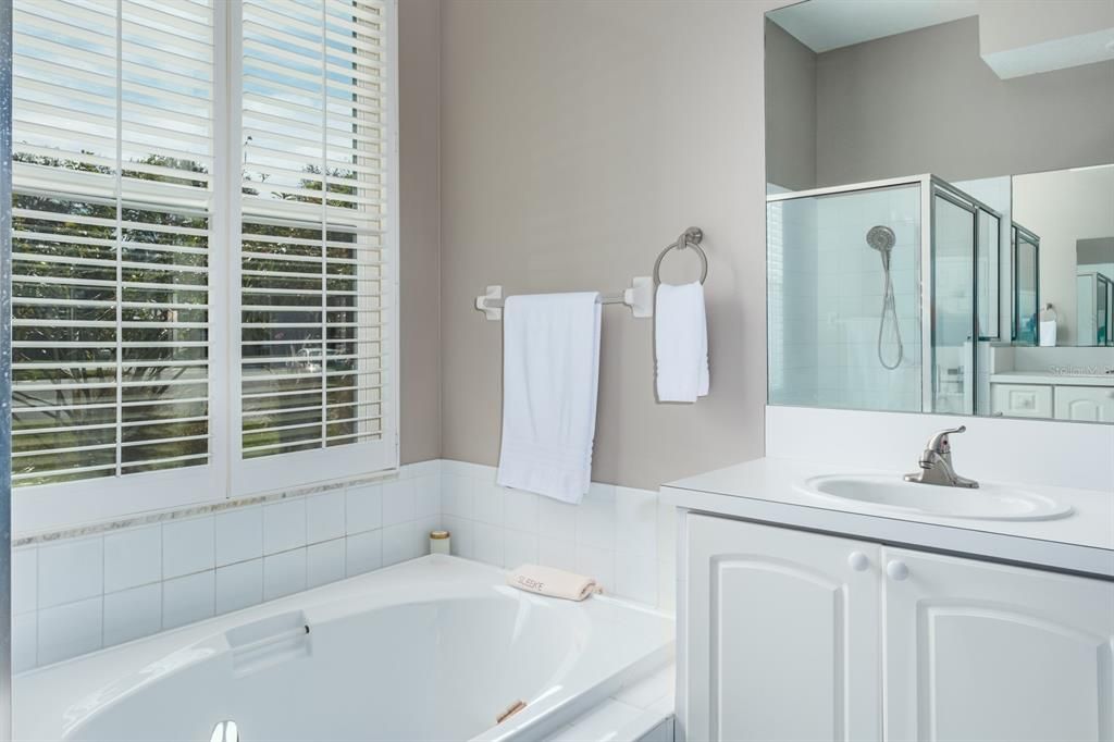 待售: $599,900 (4 贝兹, 3 浴室, 2139 平方英尺)