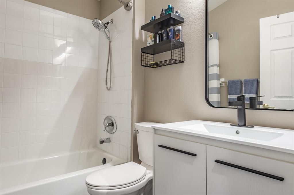 待售: $599,900 (4 贝兹, 3 浴室, 2139 平方英尺)