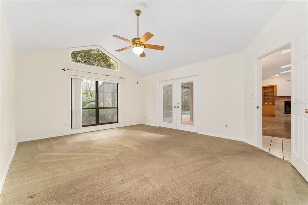 待售: $615,000 (4 贝兹, 2 浴室, 2410 平方英尺)